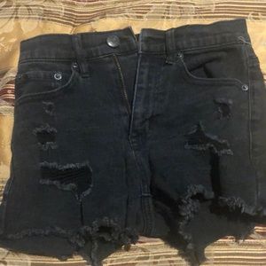 Aeropostale black jean shorts!💗
